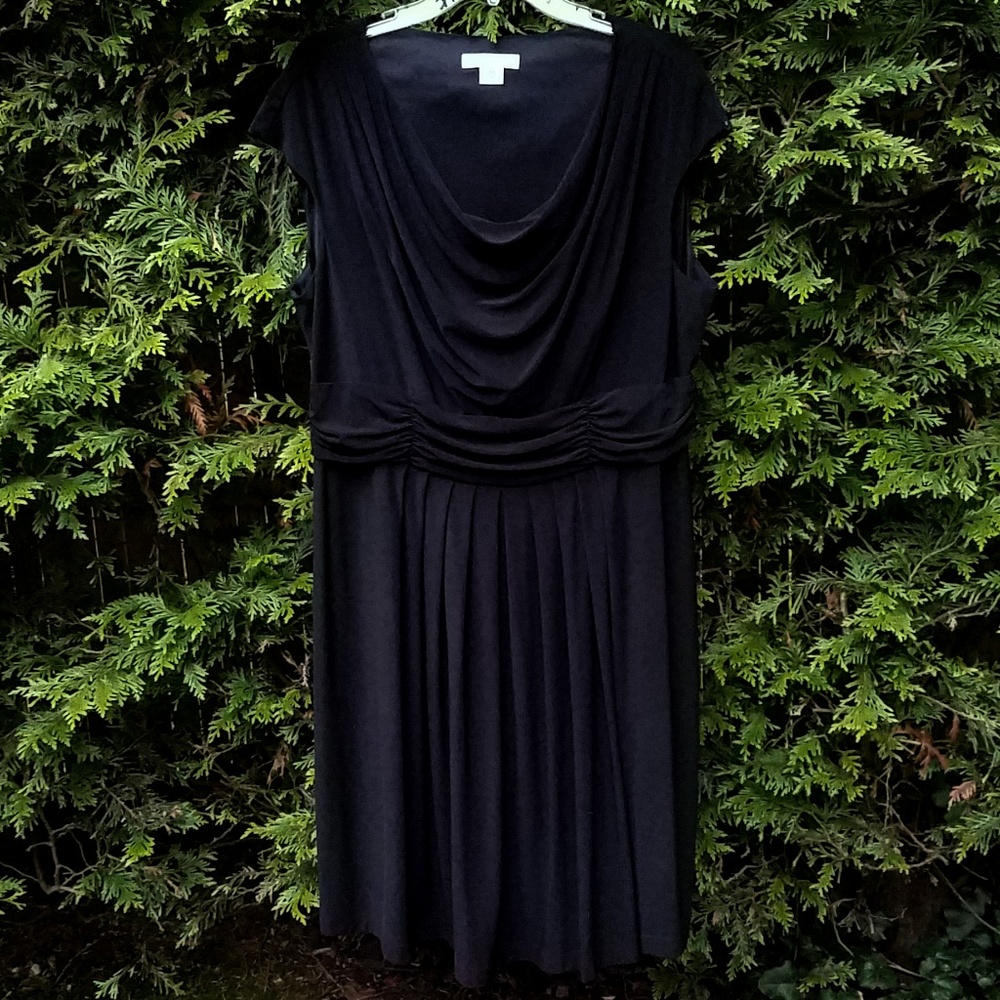 Little Black Dress - Picture 1 of 3